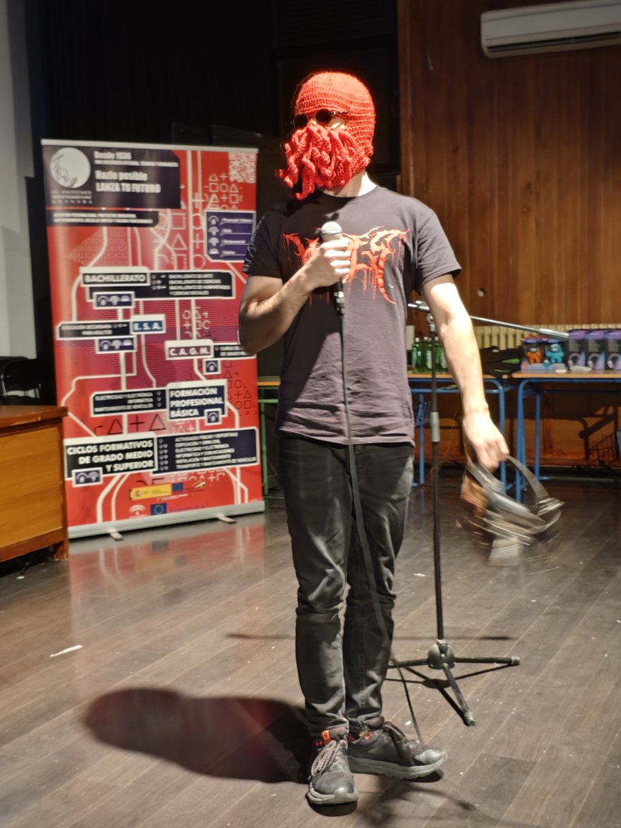 Lo de las presentaciones de este año deja los oscar al nivel del betún #GGJ2026 #granadaggj2026