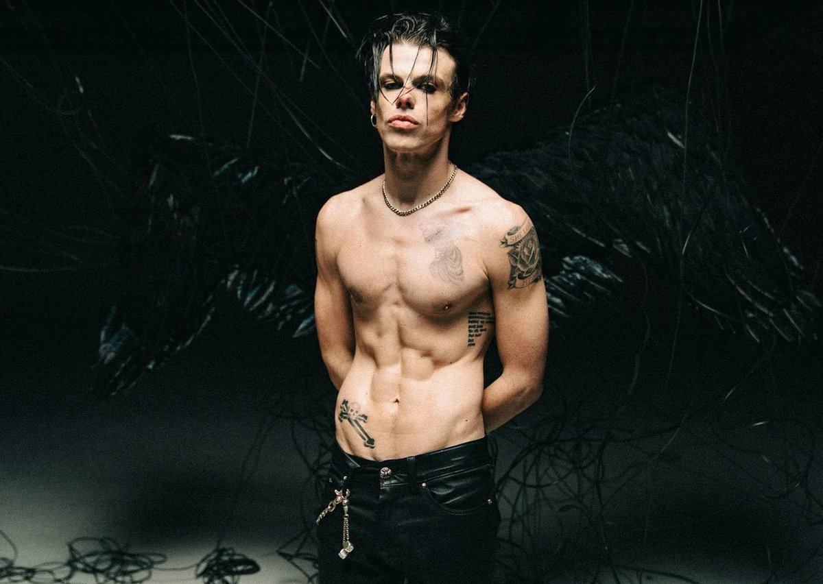 Pop Crave tweet media