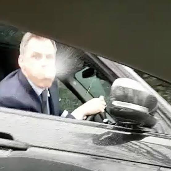 <a href="/SkySportsPL/">Sky Sports Premier League</a> <a href="/Carra23/">Jamie Carragher</a> You know what I can’t stand? When someone spits at another person. It’s vile. 
Imagine someone with his profile spitting on a kid from his posh car - and then still having the platform to criticise someone for being kicked - however hard it was done. #AVFC