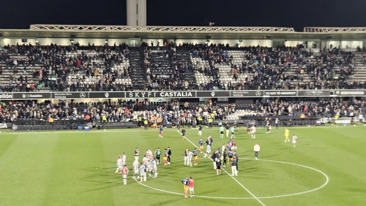 Nueva exhibición del Castellón en Castalia para sumar su séptima victoria consecutiva en casa, además de una nueva portería cero. Los albinegros siguen en ascenso directo una semana más y afianzan el sueño.