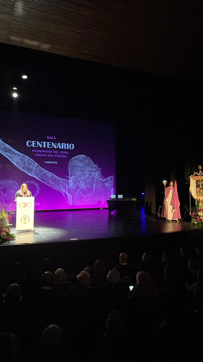 MncGCS's tweet image. ✝️La Hermandad del Santísimo Cristo del Perdón celebra su aniversario.
Allí hemos estado para acompañarles en esta tarde tan especial. 
100 años de historia que merecen una gala y un reconocimiento a todos sus Presidentes y Hermanos Mayores.