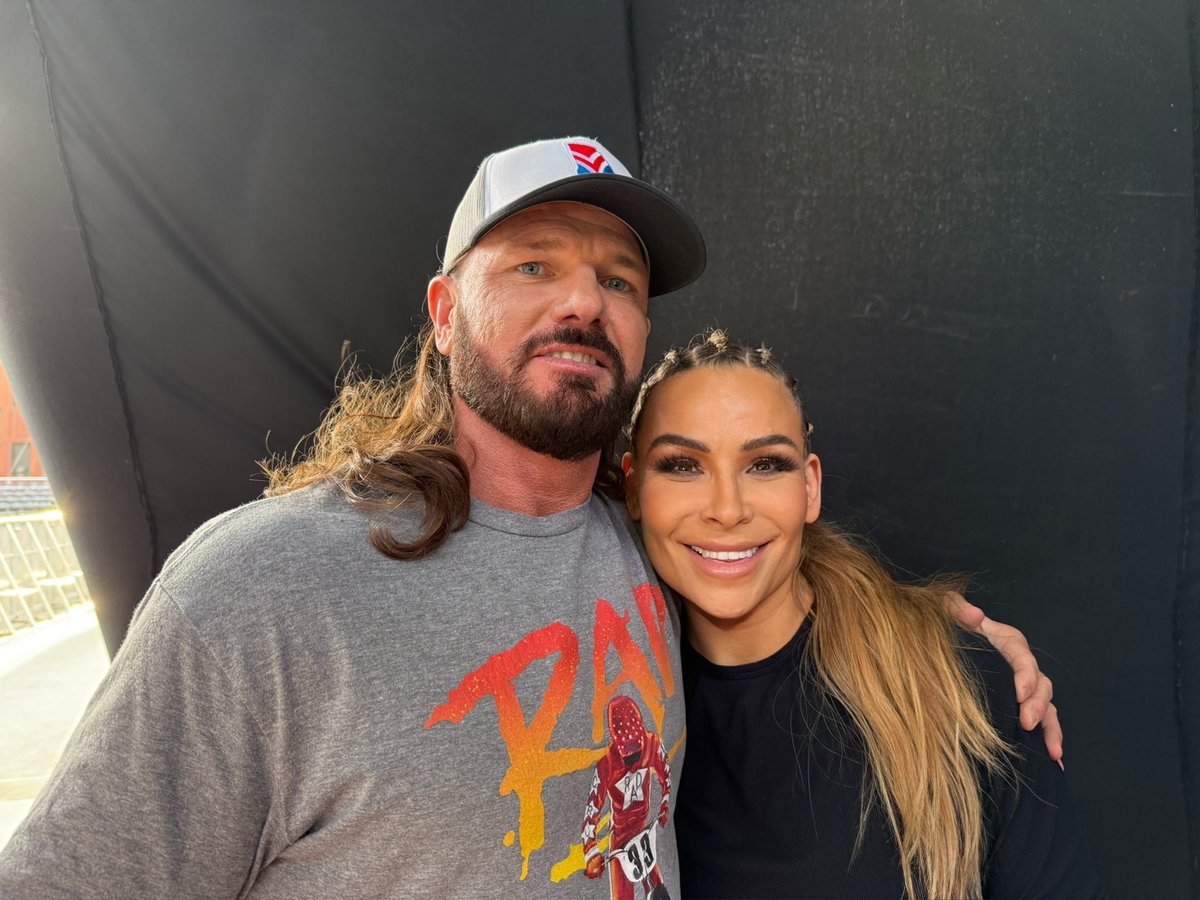 NatbyNature's tweet image. Congratulations @AJStylesOrg on such a PHENOMENAL career. You did what very few people in sports can do. 
You really won.
You walked away with your head held high and with an unmatched legacy. Honored to call you a friend and an inspiration. 
“YOU BEAT THE HOUSE.”