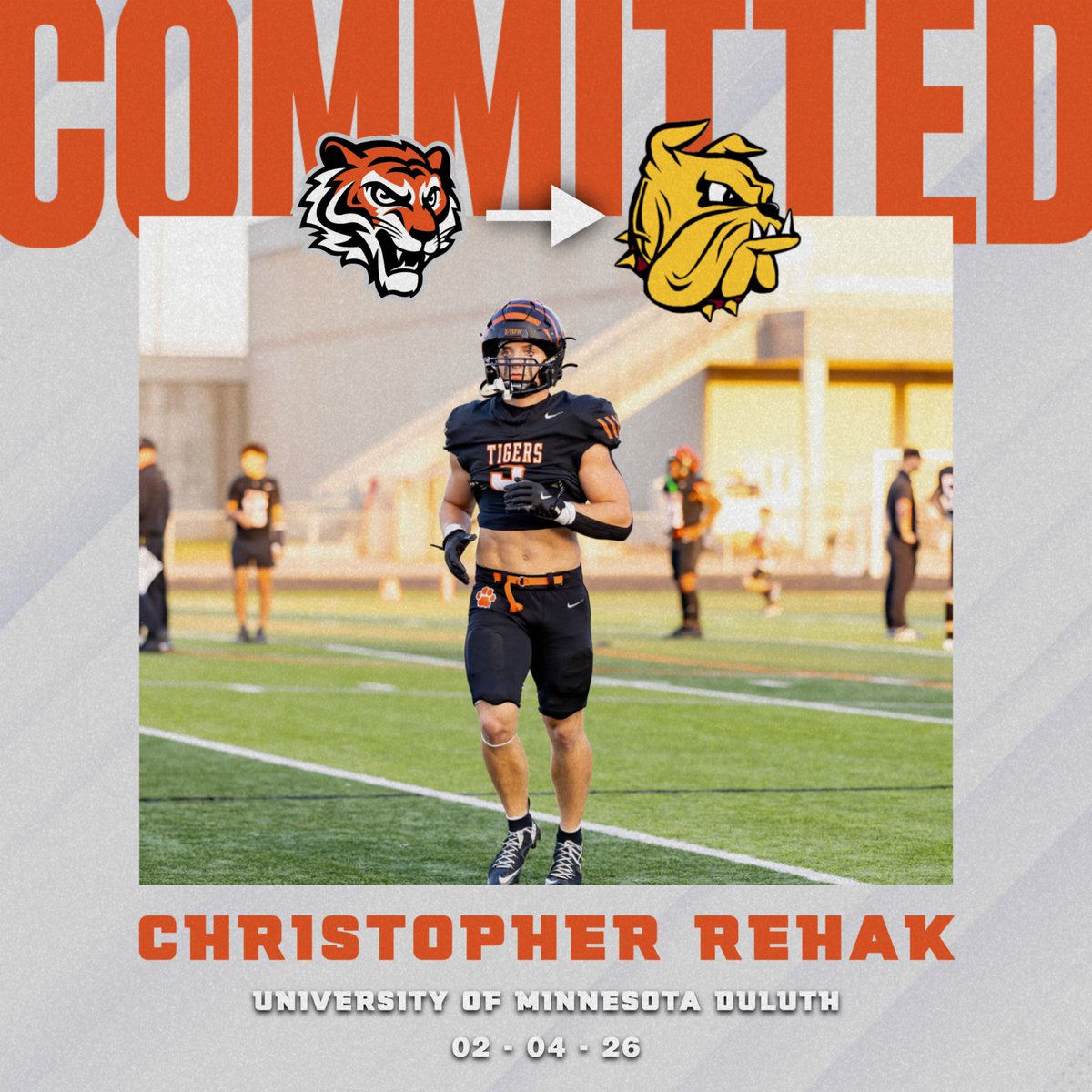 Farmington Football tweet media