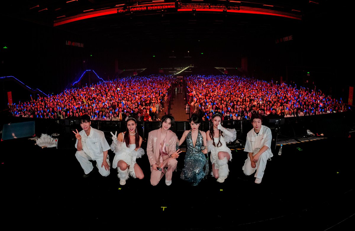 hirorabbi1's tweet image. "Just wrapped up the latest episode of Star Variety Show—that talent showdown was INSANE!  Who’s your pick for the finale Tag a friend who’d binge this with you! #VarietyVibes #TalentAlert"