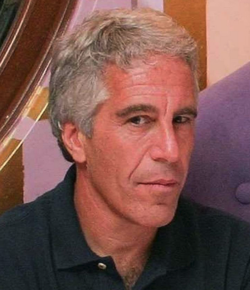 taoqan's tweet photo. 🧵THREAD PARTIE 2 : JEFFREY EPSTEIN et ses références au NAZISME, à quoi joue-t-il ?

Zoom sur les réseaux Epstein et la politique européenne 🇫🇷🇬🇧🇩🇪🇮🇹🇧🇪🇪🇺 https://t.co/lgfx22yOIw