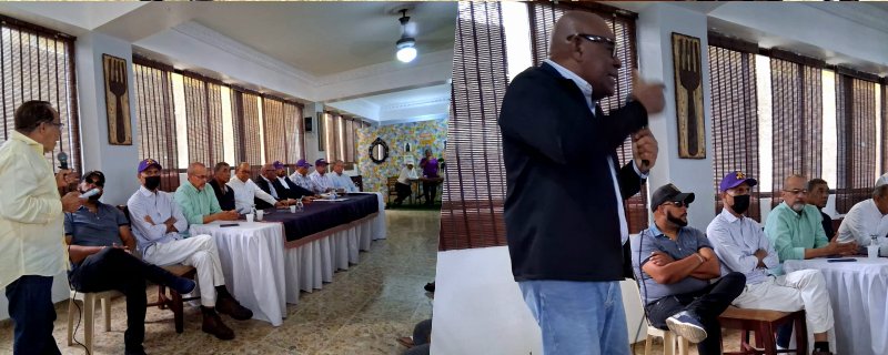 #DelPartidoPLD | El #PLD en Barahona confirma realización de asamblea provincial el  próximo día 15.

El Partido de la Liberación Dominicana (#PLD) celebró una asamblea de dirigentes en Barahona informando y orientando sobre el mandato del X Congreso Ordinario Reinaldo Pared