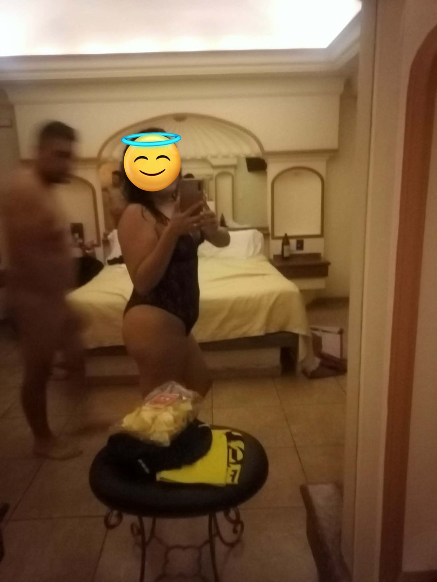 Ayer en el ibiza con nuestros amigo <a href="/sqinmach69207/">sqinmach</a> la pasamos de lujo mas salidas de esas son bienvenidas , será que hoy que tenemos la noche libre concretamos algo 😋😁🤭