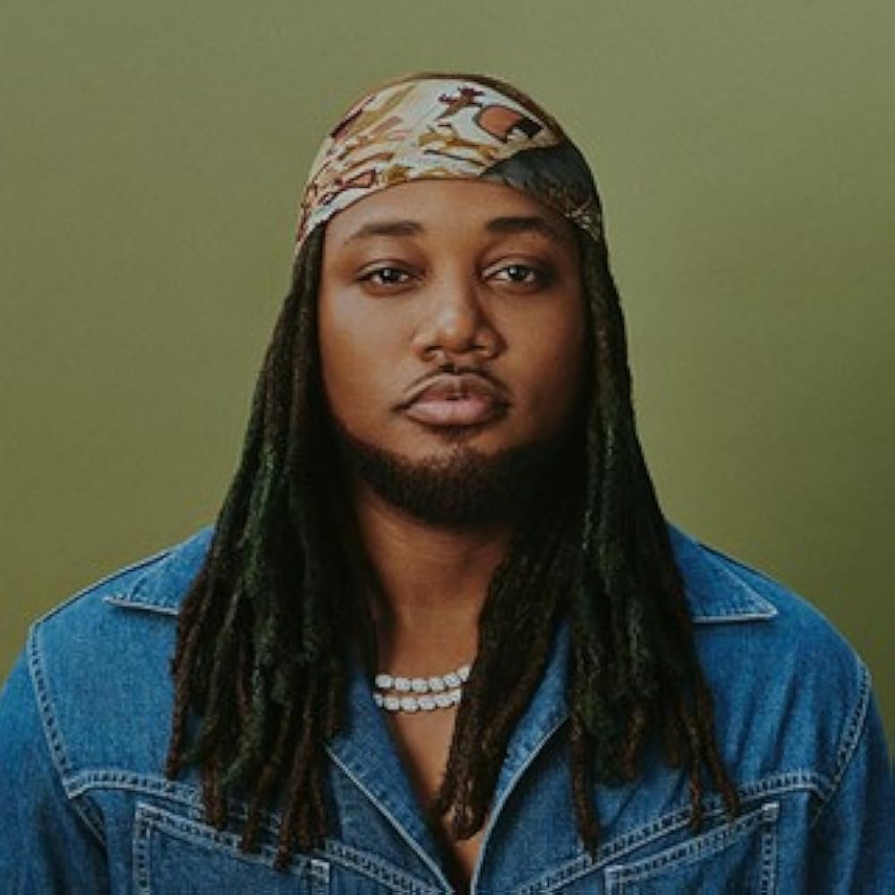 rapworldbr's tweet image. LEON THOMAS ACABA DE GANHAR O GRAMMY DE MELHOR ALBUM DE R&amp;amp;B COM "MUTT".

Esse é o Segundo Grammy que ele leva essa noite