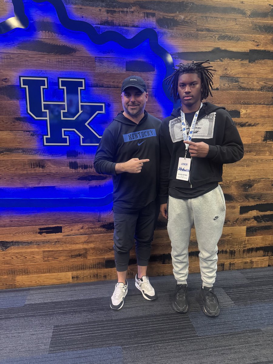 Julian Haynes tweet media