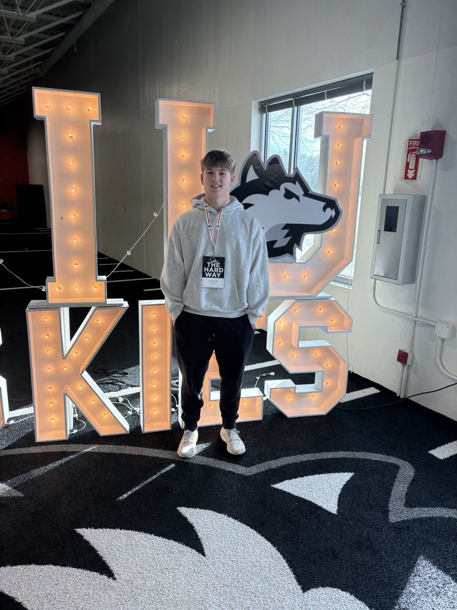 Urban Kennedy tweet media