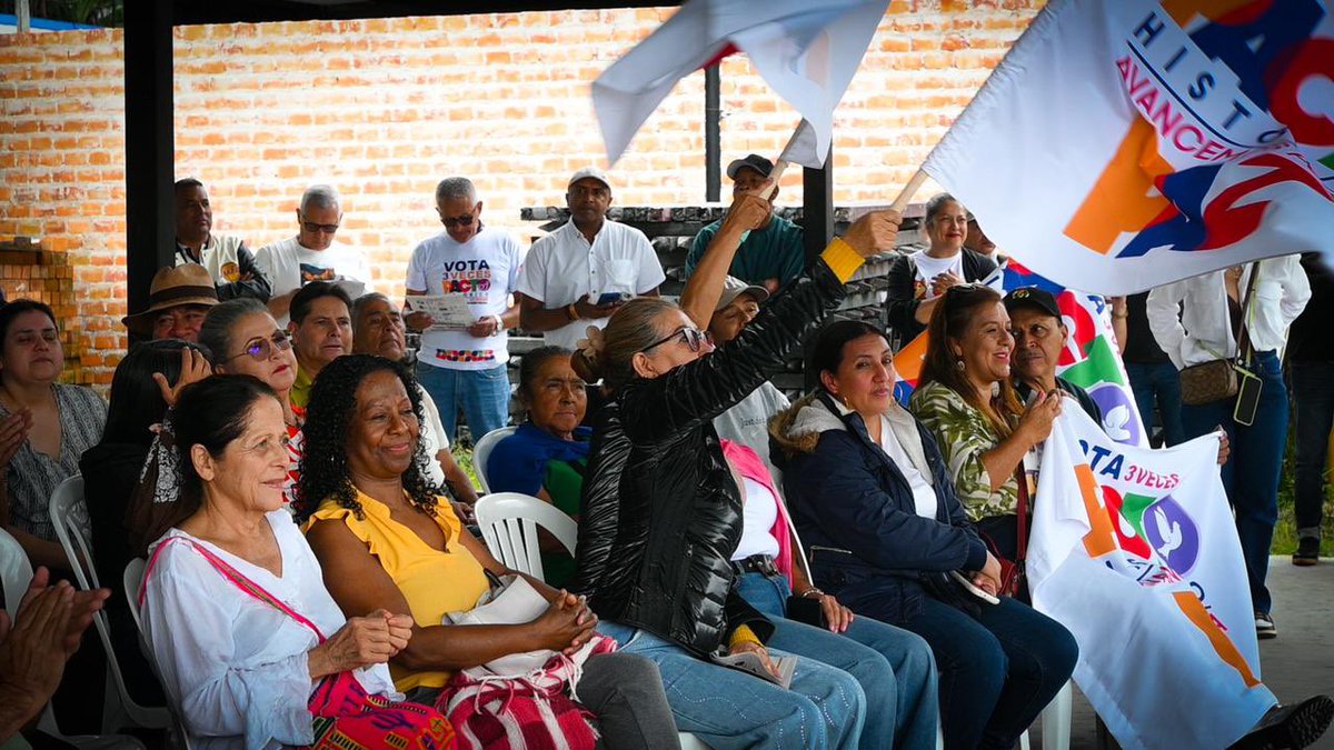 ❤️‍🔥Samaniego es una tierra que sueña con que el Cambio avance, Samaniego es #PactoHistórico 👏🏼

¡Gracias querida gente de mi Guaico, por ser leales al Proyecto Político de la Vida, juntos y juntas construiremos grandes transformaciones y una tierra llena de paz y dignidad 🥹🩷