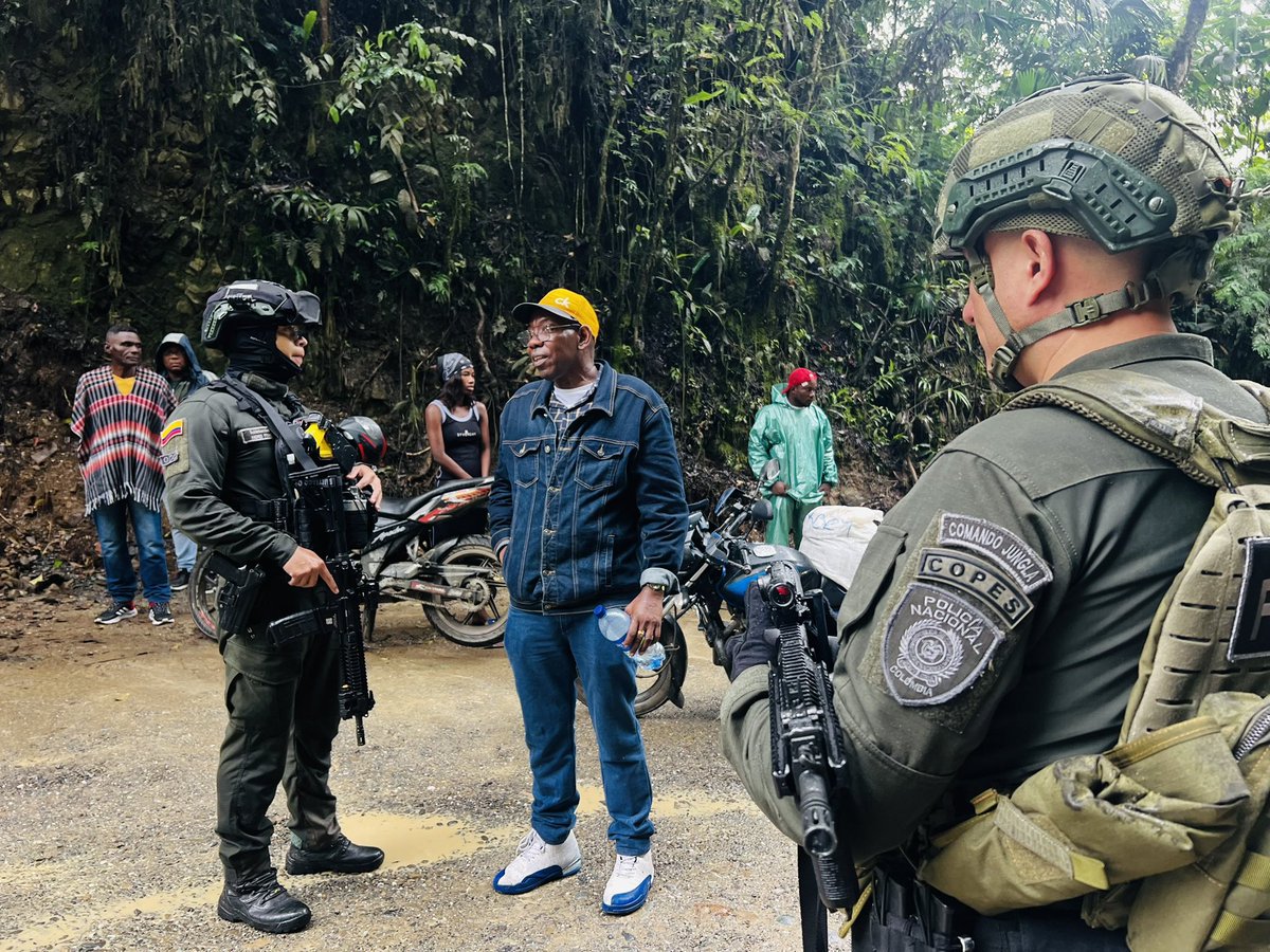 El Departamento de Policía Risaralda conmemora 59 años de servicio. Desde 1967 trabaja por la convivencia y la seguridad, reafirmando hoy su compromiso con una Risaralda más segura, digna y en democrática. 🚔🇨🇴 <a href="/PoliciaColombia/">Policía de Colombia</a>