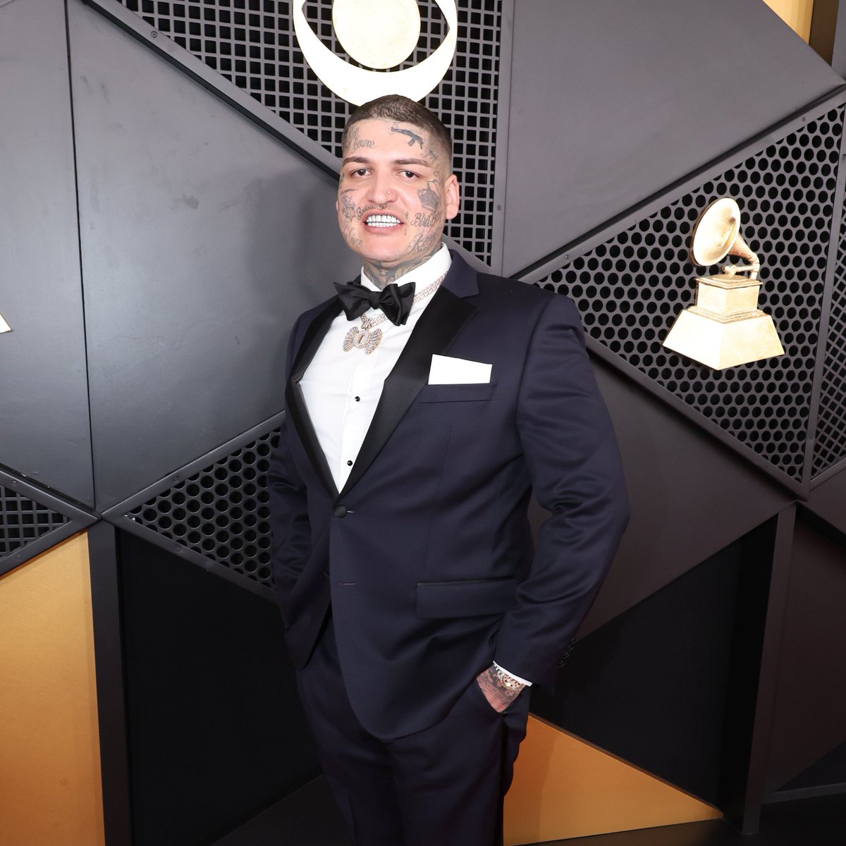 Kendrick Lamar’s “TV Off” featuring Lefty Gunplay wins Best Rap Song at the #GRAMMYs 🏆