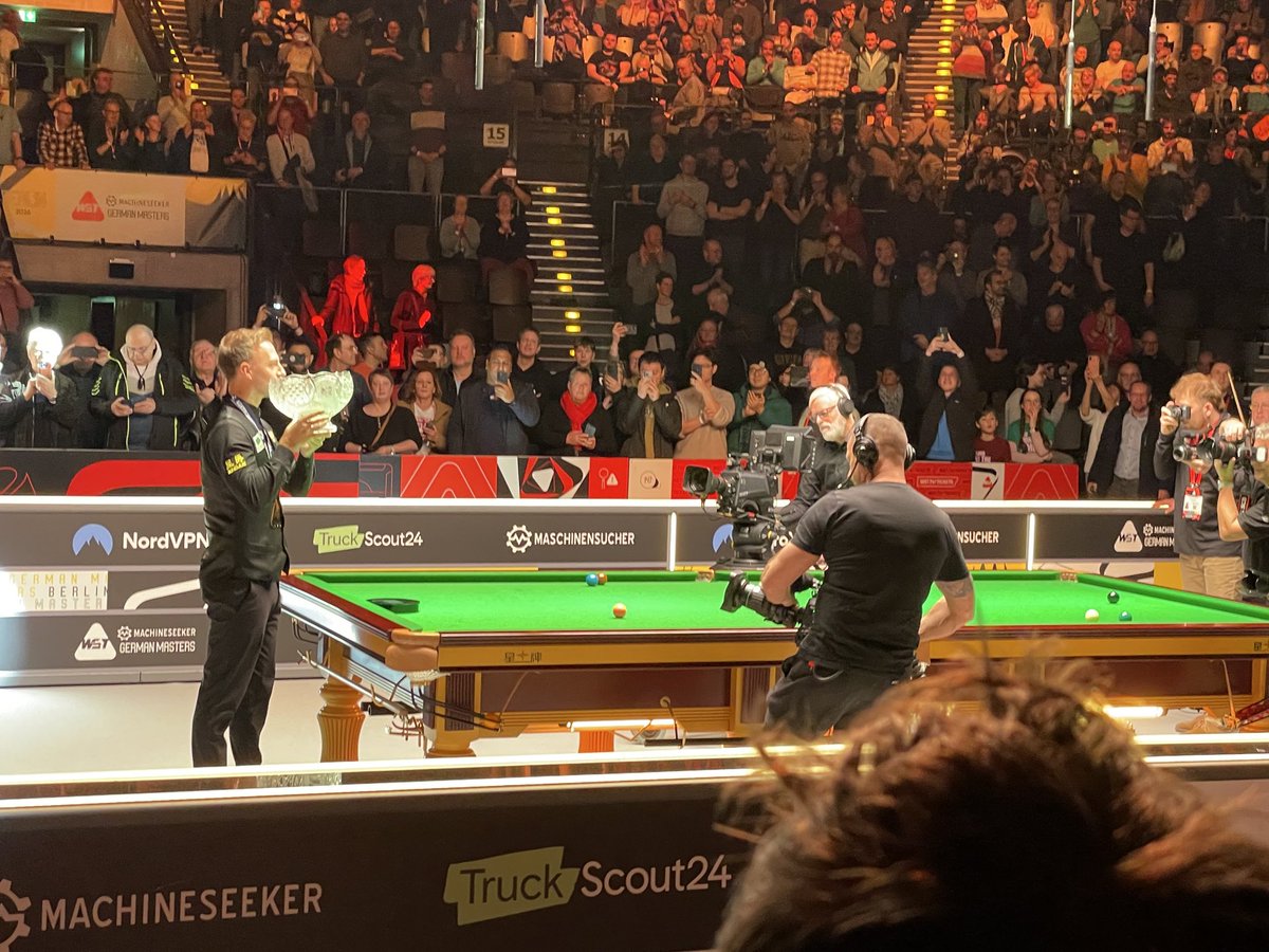 Mark Williams tweet media