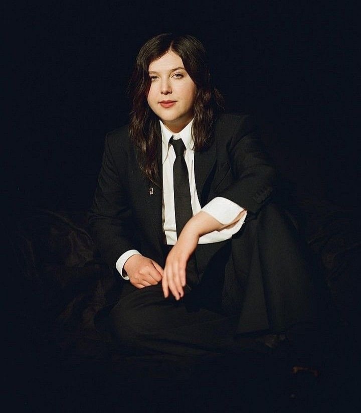 🚨🚨 Lucy Dacus has won 6 grammys today, including Album of the Year and Song of the Year.