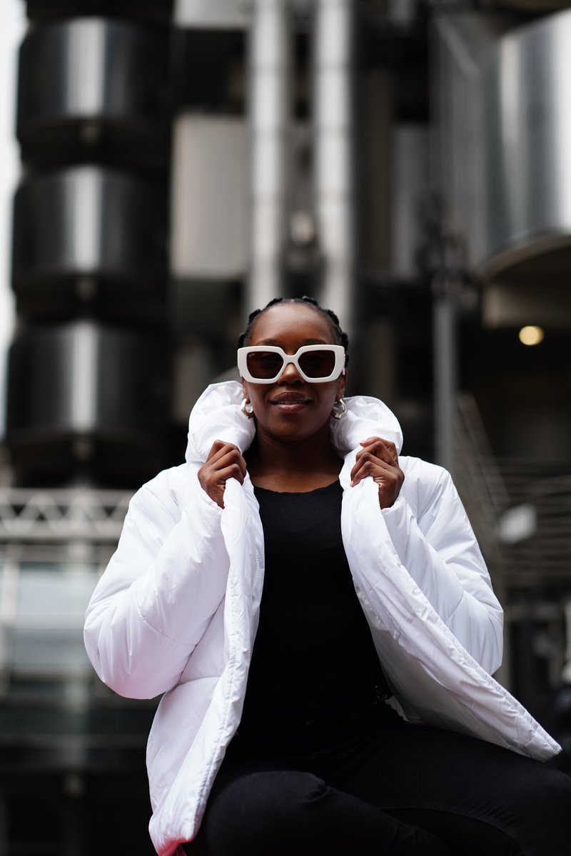 SparksSunglasses tweet media