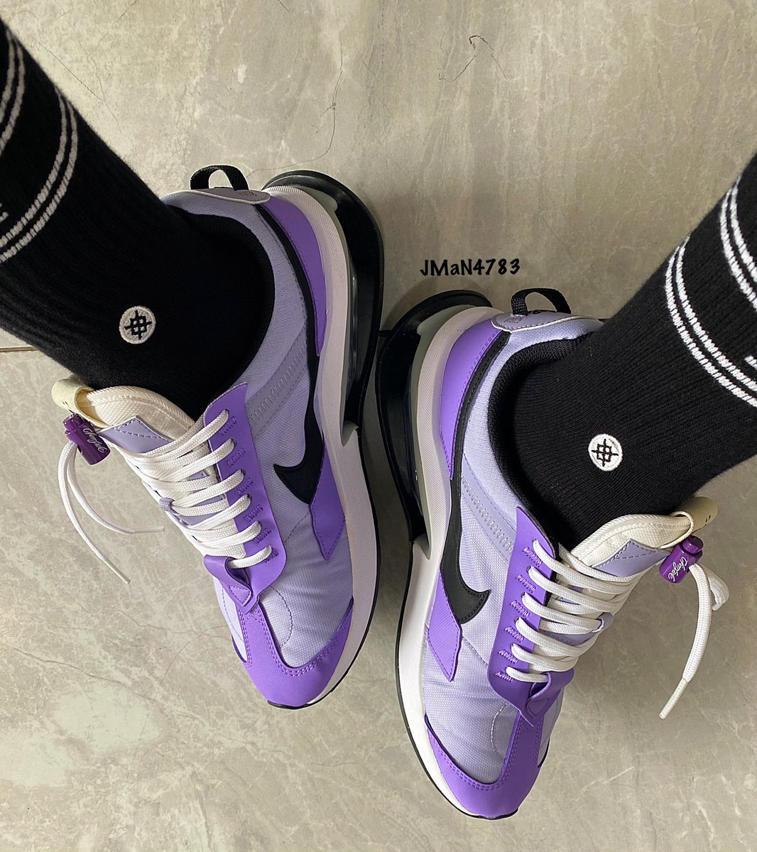 Stealth783's tweet photo. #YourSneakersAreDope #WDYWT #NIKE #NiceKicks #VintageKicks #SneakerFreakerFam #GOAT #PositiveVibes #AirMaxPreDay #ToeBoxLove #AirMax #WearYourKicks #PurpleDawn #NikeFitCheck #TheShoeGame #SnkrAnml #TeamTMCII #SundayFunday #UrbanSyndicate #FireFridays #STANCESocks #LaceSwap https://t.co/iARtHIU5ur