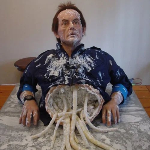 TechromanGlass's tweet image. I know what you are!