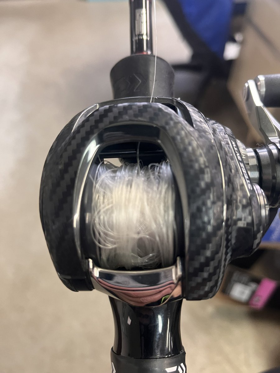 和 (*´༥` *) tweet media