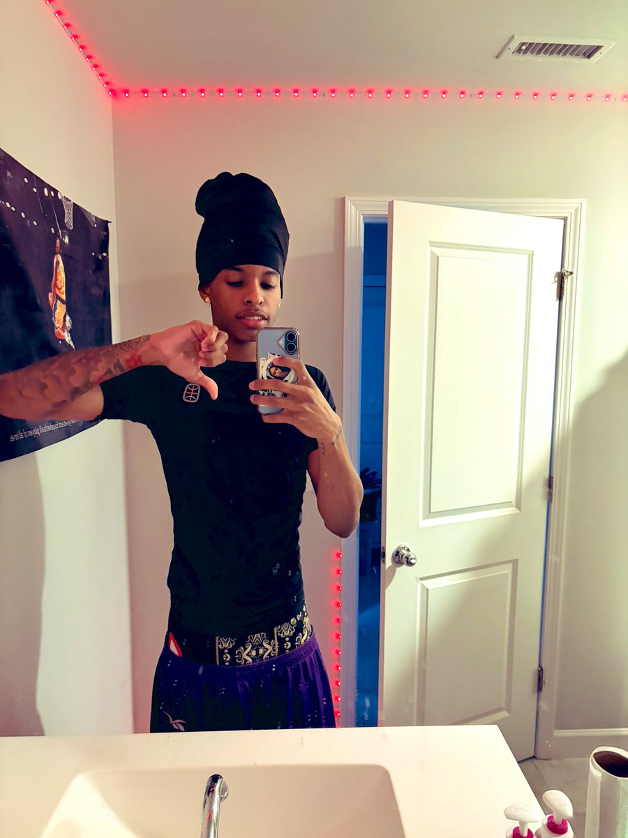 the5upremefiend. tweet media