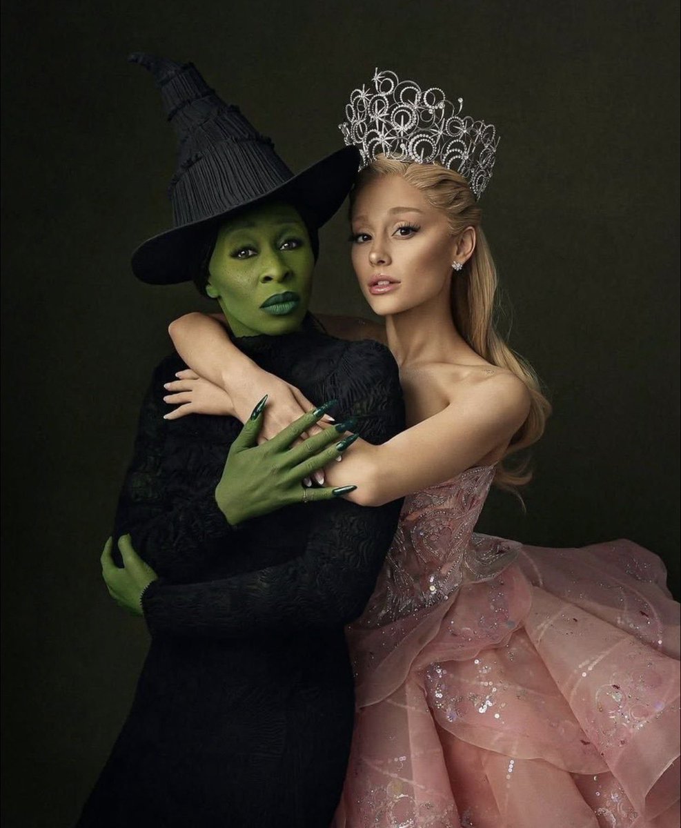 MauricioARai's tweet image. #GRAMMYs2026 'Defying Gravity' by Cynthia Erivo &amp;amp; Ariana Grande wins the #GRAMMYs2026 award for Best Pop Duo/Group
Performance.