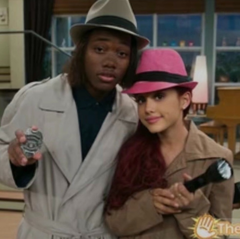 you're looking at #GRAMMY winners btw

Leon Thomas won Best Traditional R&amp;B Performance, Best R&amp;B Album, and Ariana Grande won Best Pop Duo/Group Performance for "Defying Gravity" with Cynthia Erivo. 🏆