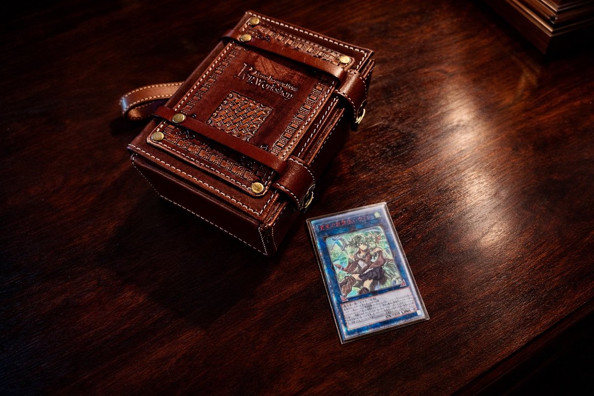 Pvt.W26-DB08 極 本革 デッキケース collection line サドル バット