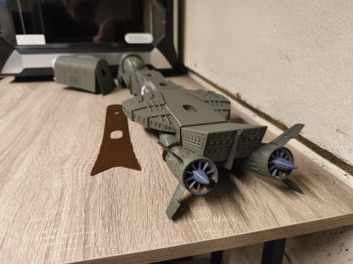 Morgoth5379's tweet photo. L'impression de l'Arcadia avance ...
Vaisseau, cabine de pilotage, support.

Modèle : https://t.co/2k0obNq2Ti

Imprimante 3D : 
• FLASHFORGE AD5X
• QIDI X-MAX 3

#print3d #flashforge #qidi #albator https://t.co/BqfK13lpuA
