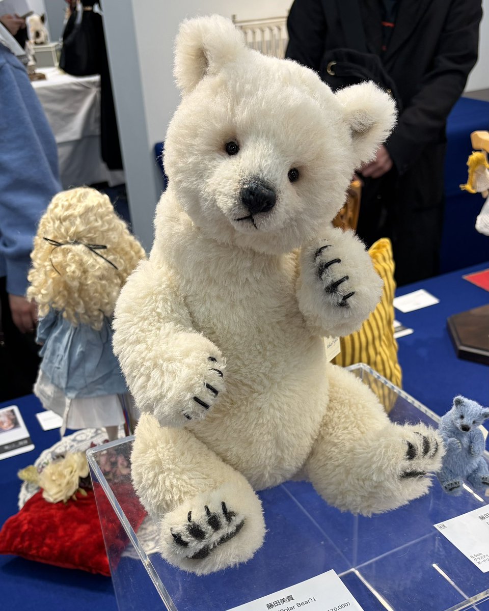 テディベア　アーティスト　鳥 クラフトアート見てきました…！ 羽鳥さんの子のちょこんとした足の愛