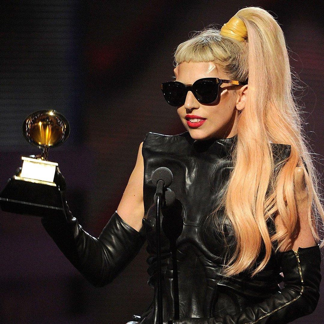 MR. POP tweet media