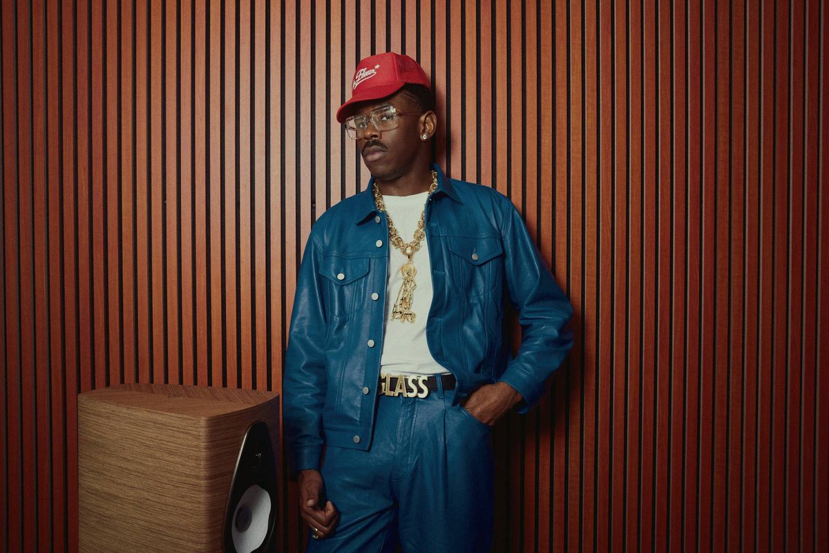 Kurrco's tweet photo. Both of Tyler, The Creator's characters for 'CHORMAKOPIA' and 'DON'T TAP THE GLASS' died during his #GRAMMYs performance

New era on the way...? 👀 https://t.co/eMesei1V6J