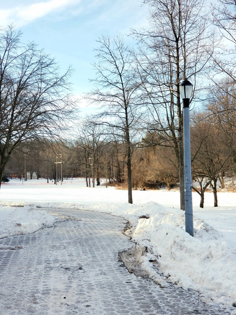 yserbius Gandalf tweet media