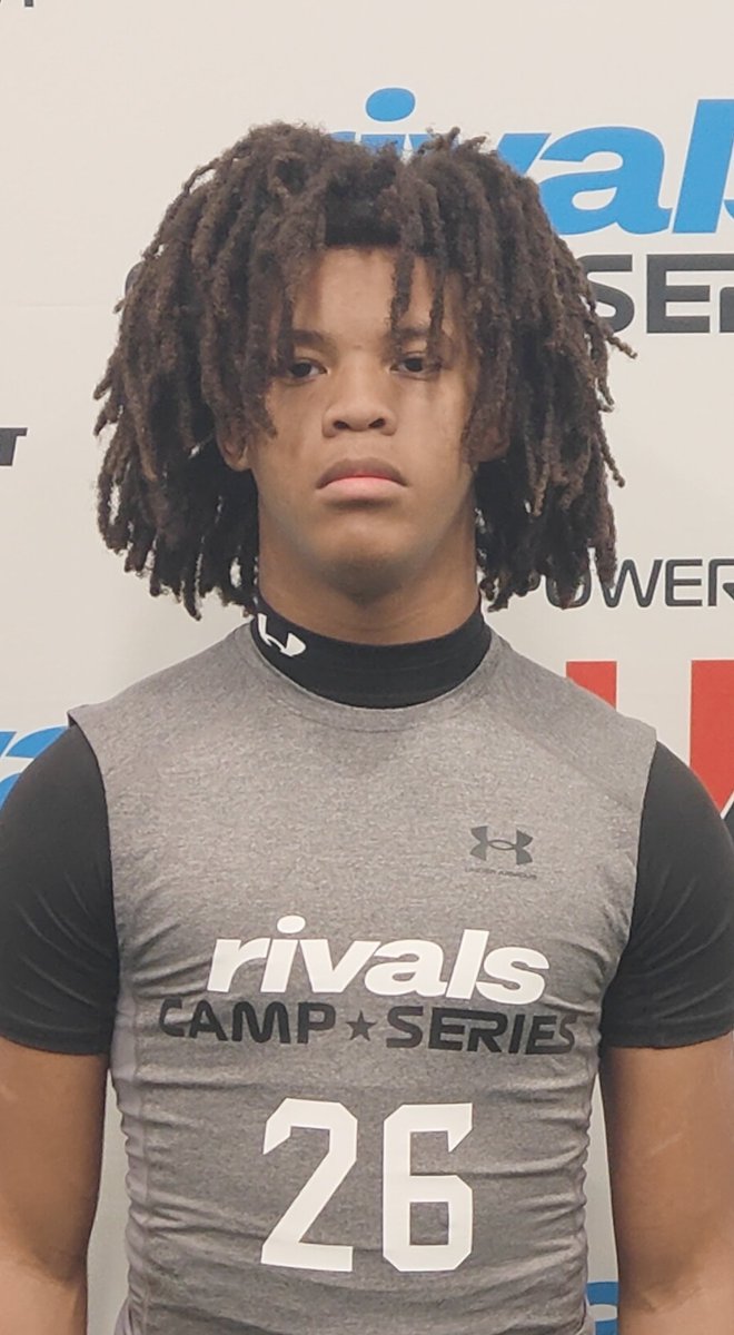 DMarshall13_'s tweet photo. Thank you for having me @Rivals Camp Series in Atlanta.
1v1 Stats: 6 reps...only 2 catches
Darrick Marshall #26
MiddleBurg High School 
Class: 2027
Pos: Safety 
@coachwolfe16
@TheUCReport 
@ChadSimmons_ 
@LawrenceBl83397 @LuisOjeda412 https://t.co/PrulX1ICtR