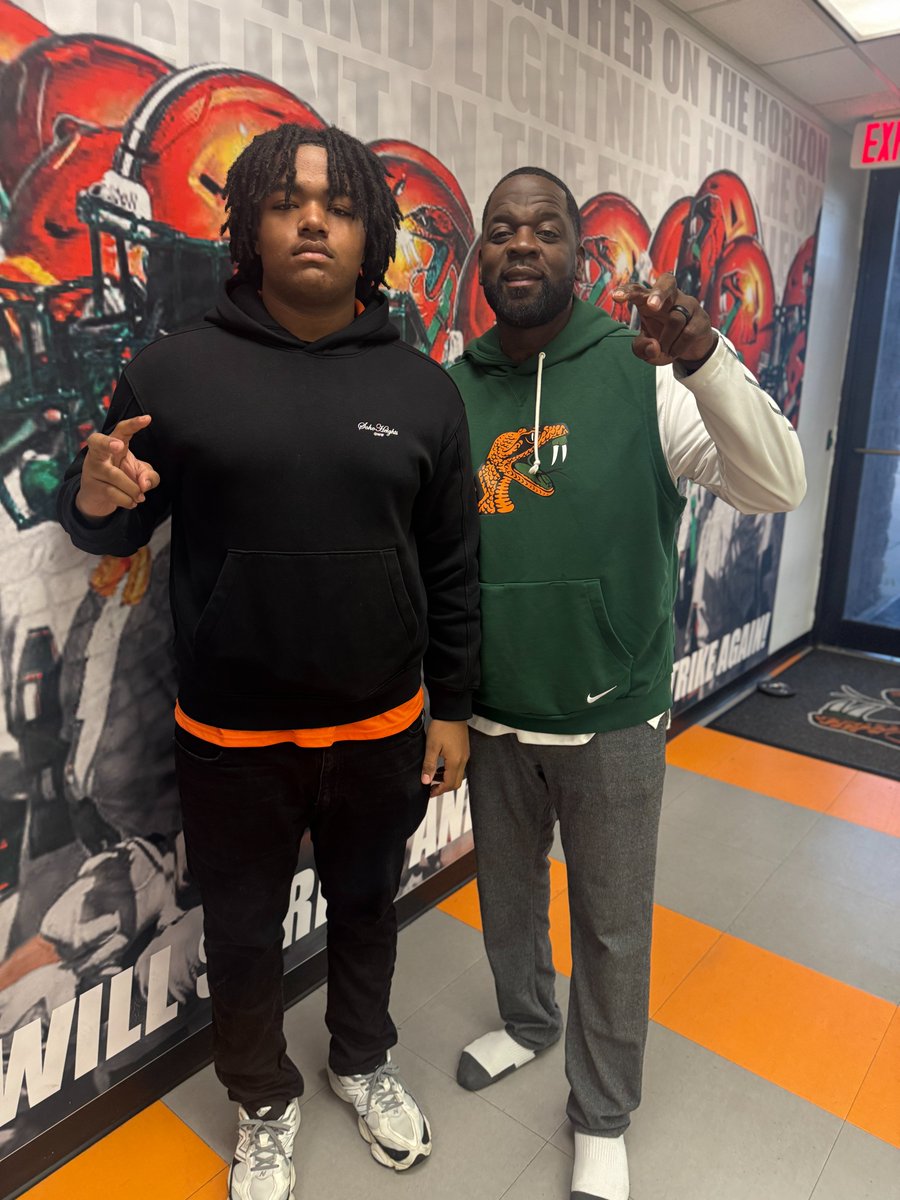 rylankimpsontx's tweet photo. Had an incredible visit with Coach Haggard at FAMU this weekend! 🔥 Grateful for the insight, energy, and passion he shared about the program. The momentum is building in Tallahassee. The culture and the vision… it’s REAL. 🐍🏈#FAMU @CoachHaggardFAM @CoachQGray @CoachLWillliams https://t.co/E1hU0Jth2x