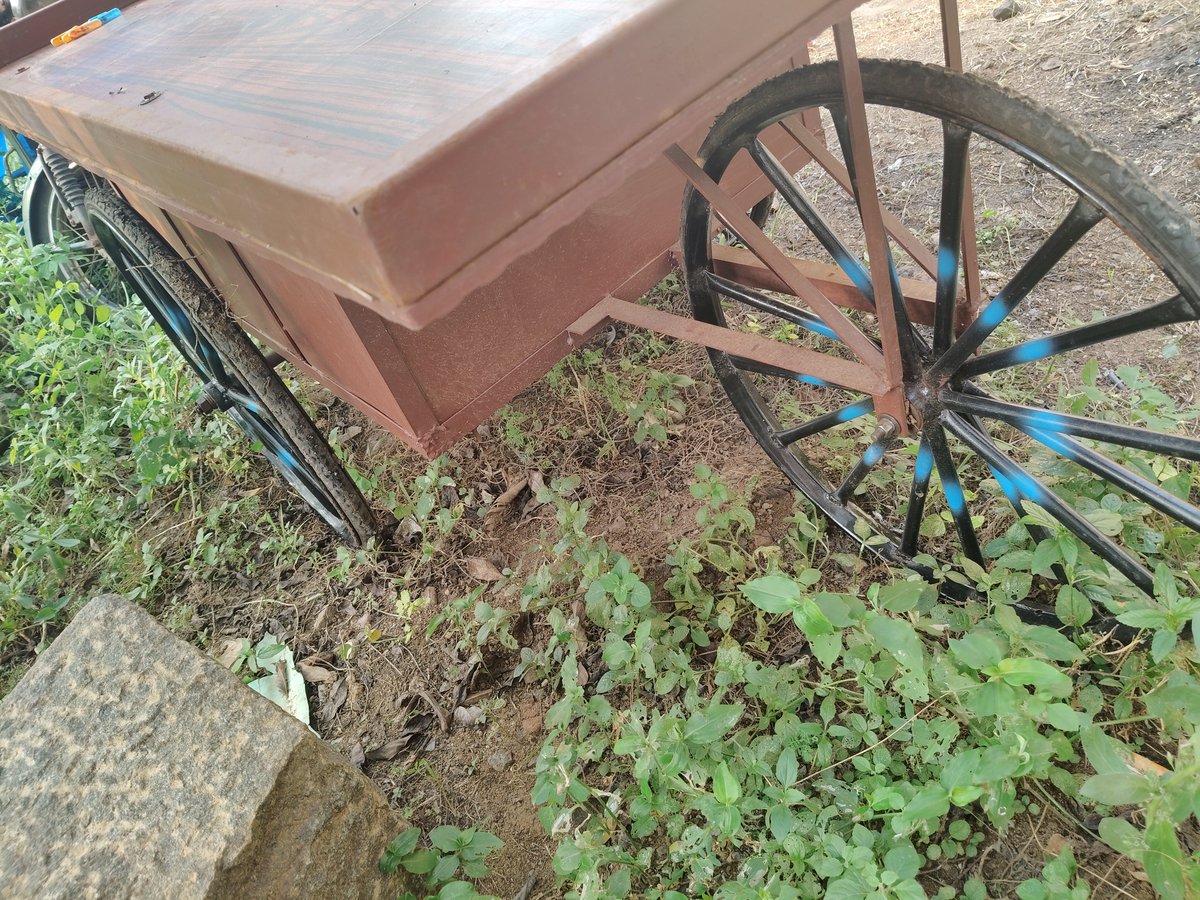 Diamondpuzzyy77's tweet photo. 3 சக்கர பழ வியாபார தள்ளு வண்டி இருக்கு 
லொகேஷன் திருச்சி 
15,000
செல் 7358691277
வண்டி வாங்கி 3 மாசம் ஆச்சு 
புதுசா அப்டியே இருக்கு 
வேணும்னா கால் பண்ணுங்க 
ரிப்போஸ்ட் 🙏
பண்ணுங்க பிரண்ட்ஸ் 🙏 https://t.co/sDzaYEJE7r