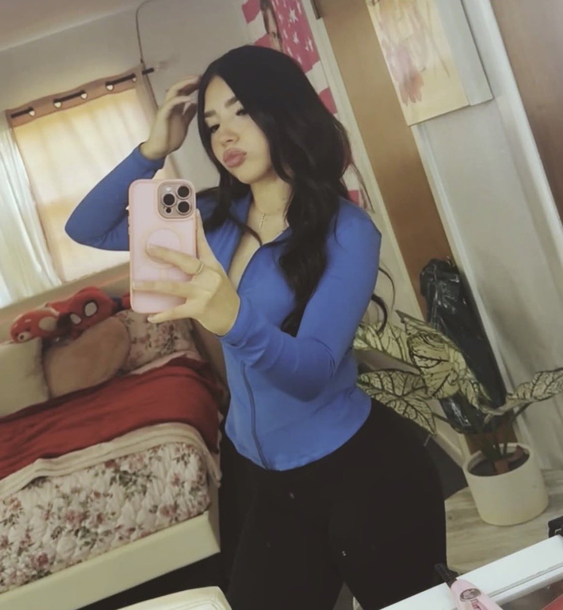 ashleyiscutes's tweet photo. not new to #nsfw 
•ask for my menu😉
•18
•latina 
•no limits 
• 5’3
•mdni please
like n rt for a vid of me using the toy 🫶🏼 #latina #horny #teen #egirl #nsfwtwt https://t.co/eAA8R2Zjc7