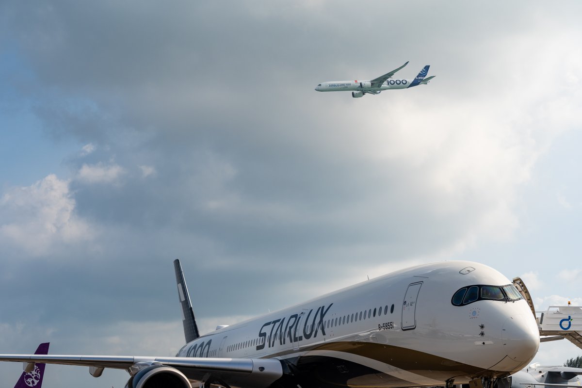 Airbus's tweet image. Pre-flight checks are well underway as we gear up for this year's #SingaporeAirshow2026! 🇸🇬 
Here's a sneak peek of what we've been up to and what's to come. Buckle-up and join #TeamAirbus! 

fly.airbus.com/SingaporeAirsh…