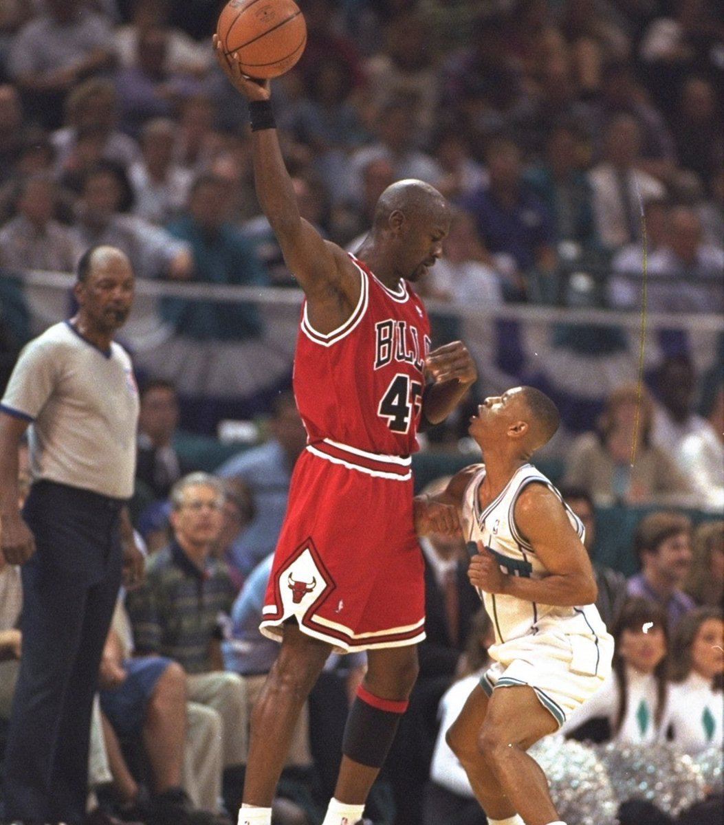 Mr. Christopher tweet media