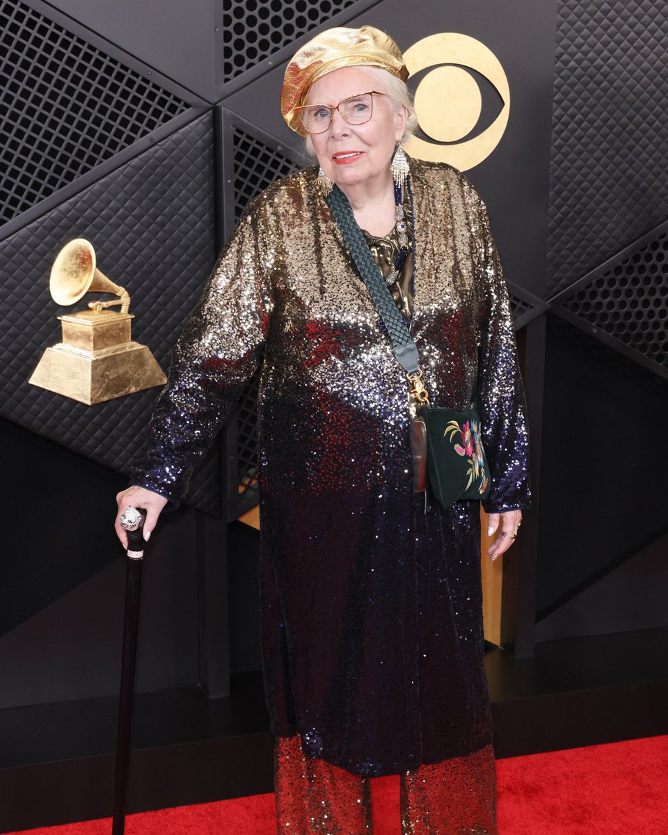 Joni Mitchell tweet media