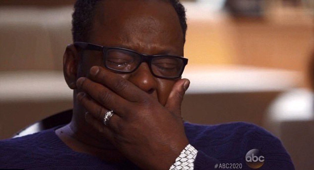 D’Angelo should still be here!!!! 😩 #GRAMMYs