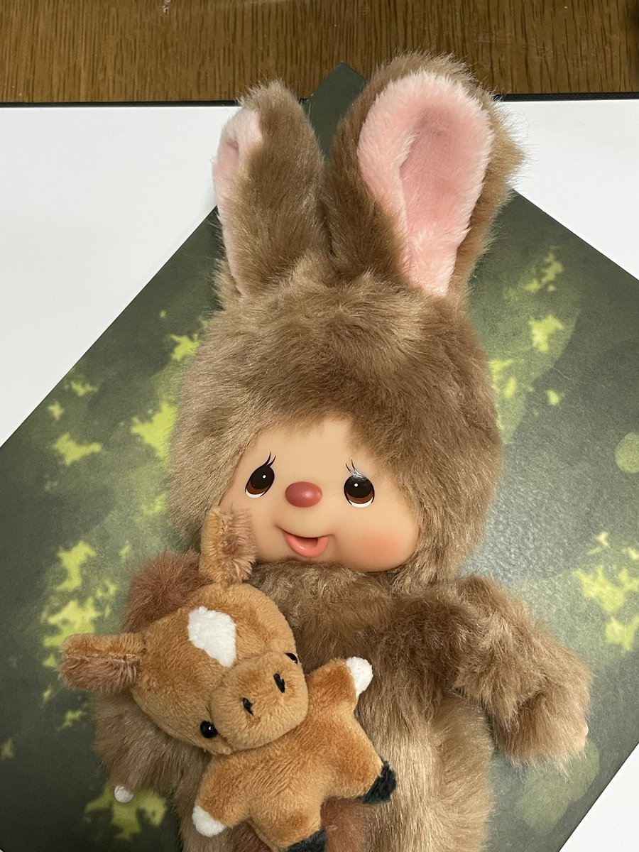 チムターン❤️
ドルミスへ行った後で立ち寄ったショップで出会ってしまった…
可愛すぎて悩んだ末にお迎え。
ドルミスでお迎えした
くまぷーさん(<a href="/kumapuKumagorou/">くまぷー</a> )の
馬のぬいぐるみと一緒に。
可愛いが溢れてます🩷