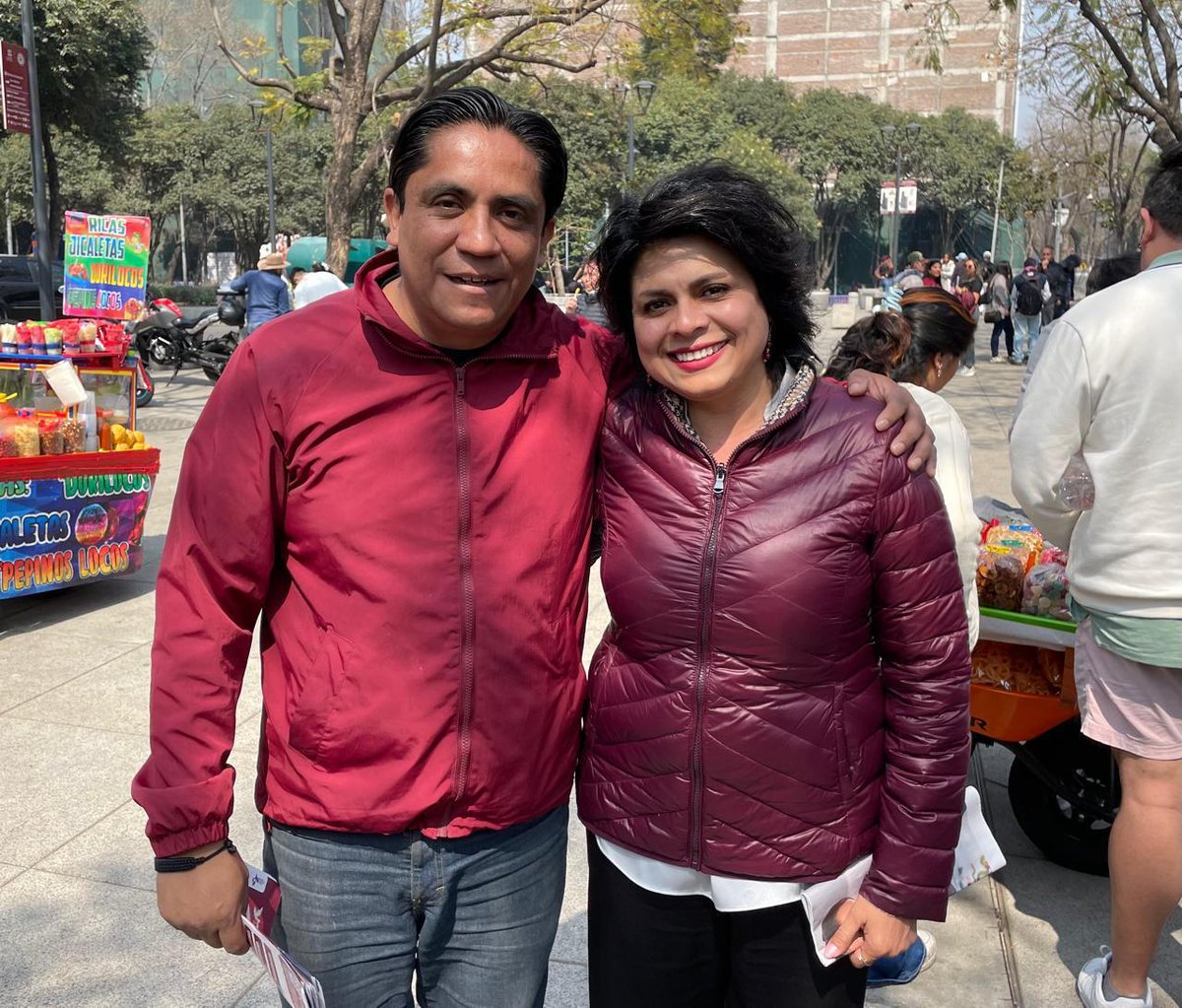 ¡Defendamos nuestra soberanía! 

Como militantes de Morena, reafirmamos nuestro respaldo a nuestra Presidenta <a href="/Claudiashein/">Claudia Sheinbaum Pardo</a> y a nuestra Jefa de Gobierno <a href="/ClaraBrugadaM/">Clara Brugada Molina</a> en su compromiso con la defensa de la soberanía nacional y el proyecto de la Cuarta Transformación.