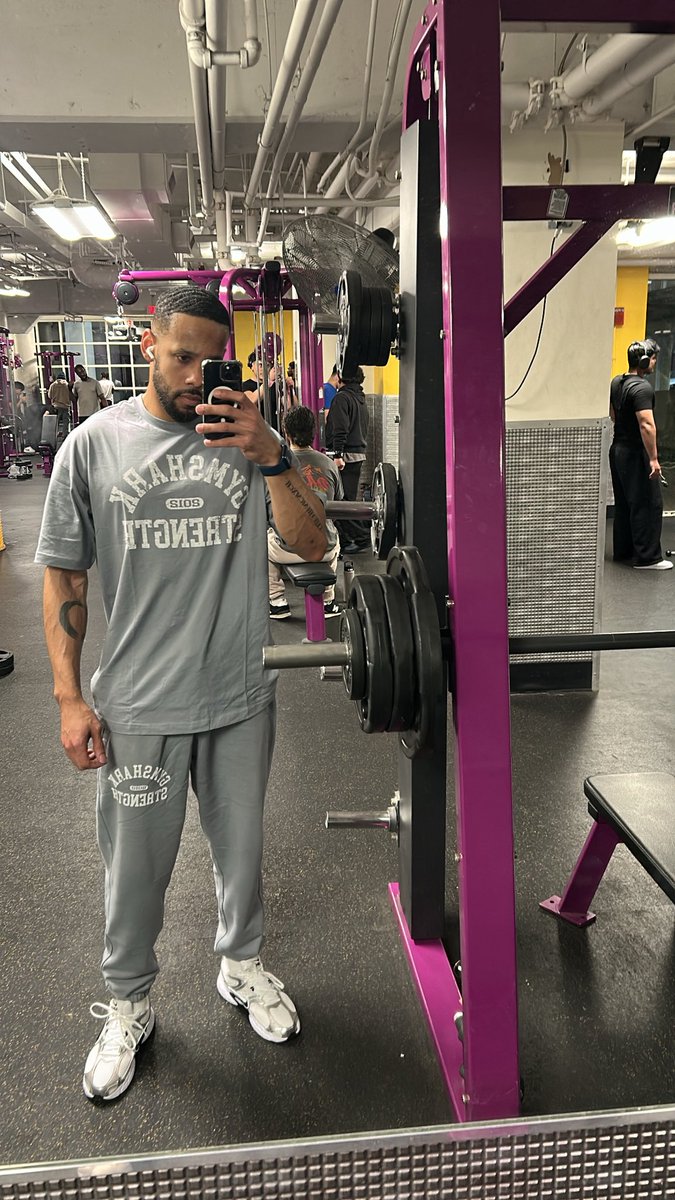 Ray_Diesel's tweet photo. Gym. https://t.co/myaWrFqXs9