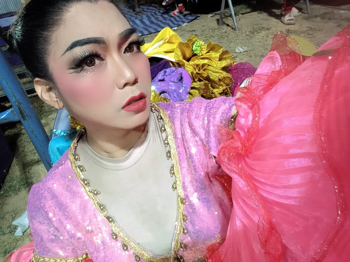 วันนี้เจอกัน อุดรธานี อำเภอเพ็ญ
#หมอลำเสียงอิสาน #นัดเจอ #นัดเจออุดร  #นัดเจอสาวสองสาวเสียบอุดร