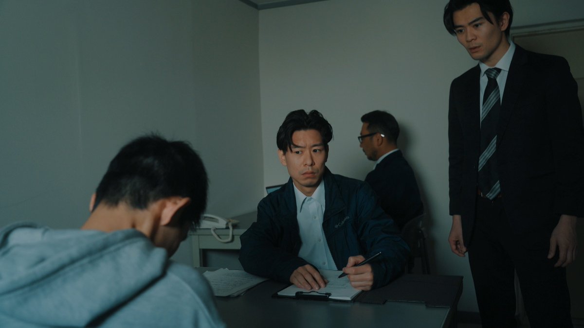 gyoten_ntv's tweet photo. 連続放火事件で服役中の男。その始まりは、落ち葉を燃やしてみたことだった。いじめ、孤独、ストレス、そして興奮。

なぜ、連続放火に発展したのか？放火をやめられない男の心の闇に迫る。

📺今夜9時から
「連続放火犯&amp;商標トラブル 2 時間 SP」

#仰天ニュース https://t.co/dscPynnIaD