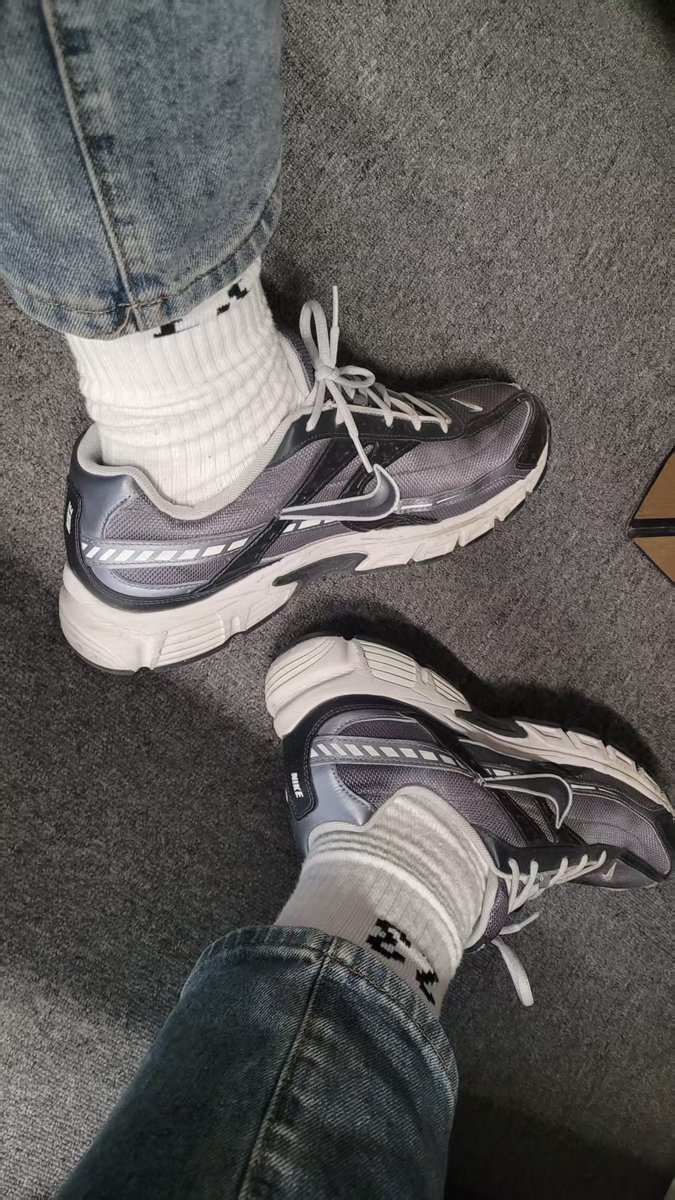 窒碍梦境 tweet media