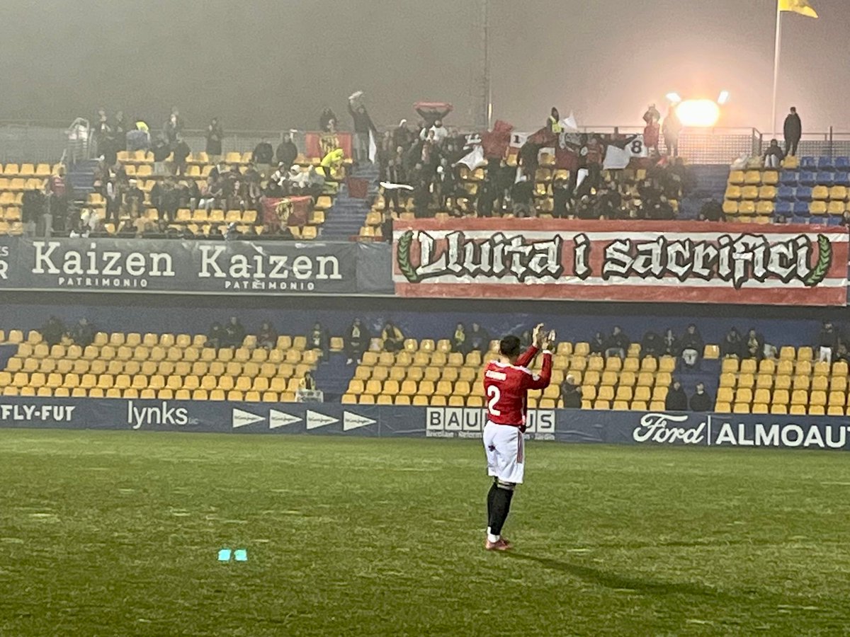 A 557 km de casa, la afición del <a href="/NASTICTARRAGONA/">NÀSTIC DE TARRAGONA</a> presente en Santo Domingo.