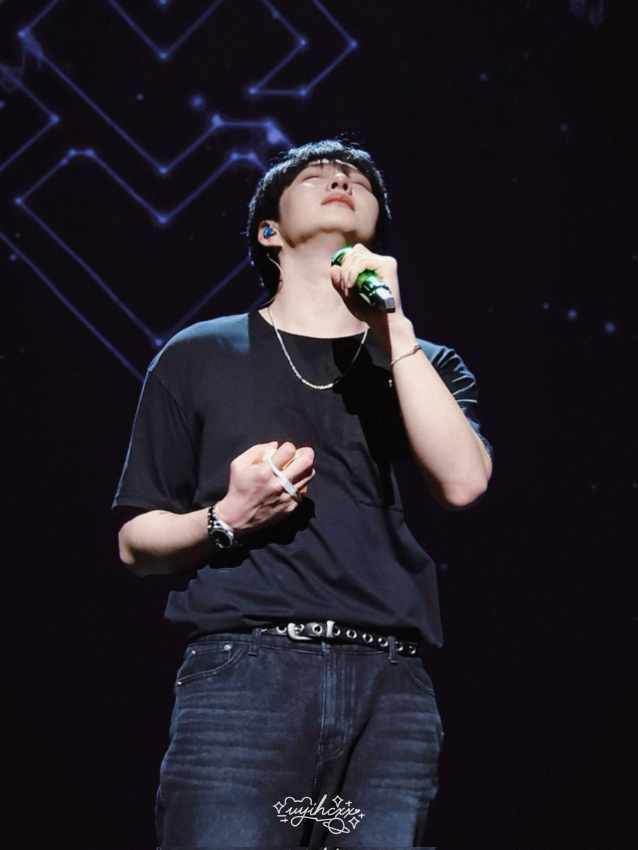 N년전 오늘의 창섭🍑 tweet media