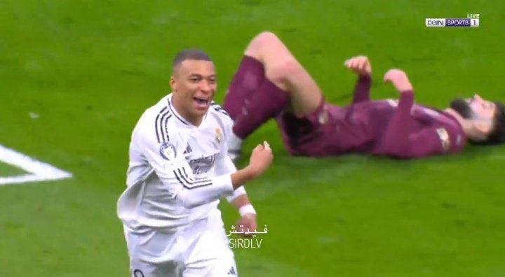 Wizkid rush go beg Tyla for feature last year he been wan use gum body win Grammy 😂 😭