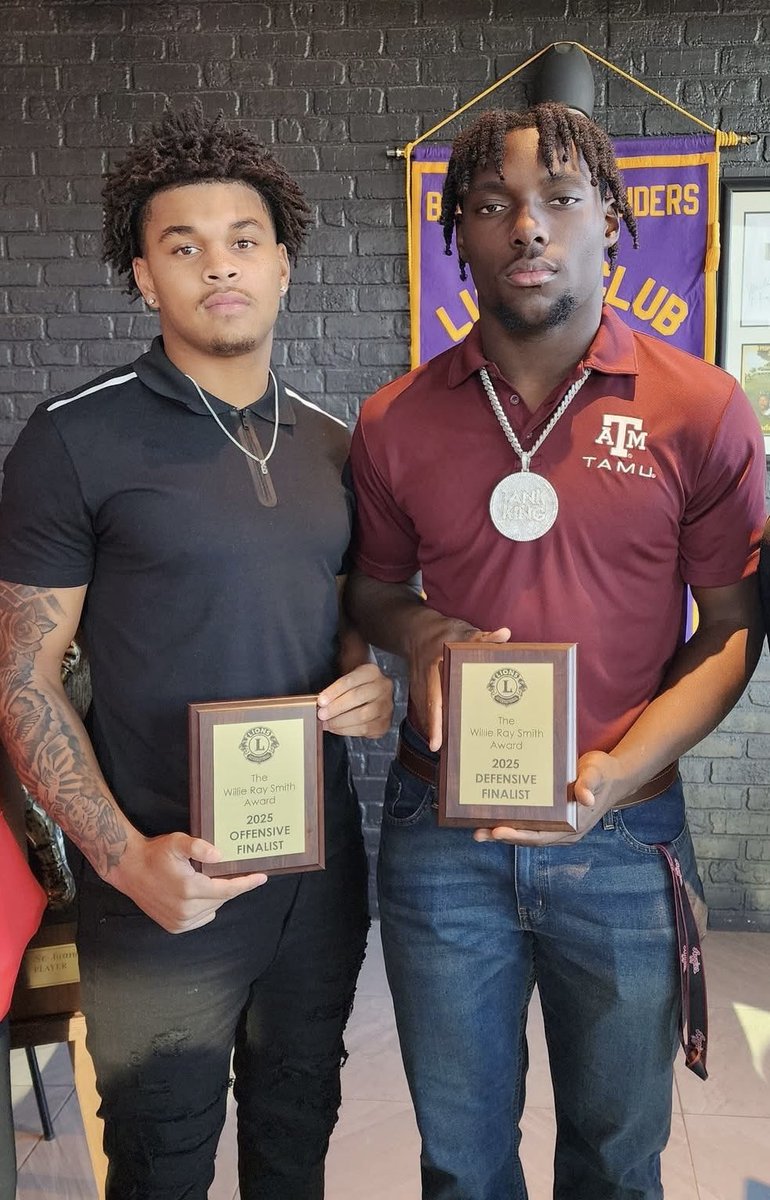 Ms_Tee_Dee's tweet image. Super proud of our Titans: Amante Martin🏈 @AmanteMartin2 and TaiYon King🏈 @TKing2026… Willie Ray Smith award #finalists
#PAproud  #goTitans